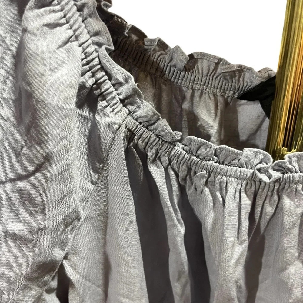 TORRID ~ Grey Peasant Top with Smocked Middle and Puff Sleeves Linen Blend - Picture 2 of 11